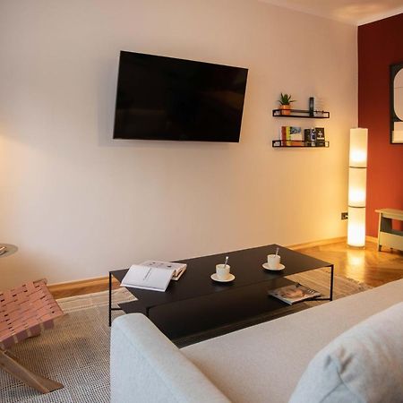 Design 1Bdr Apartment With Balcony Zagreb Bagian luar foto