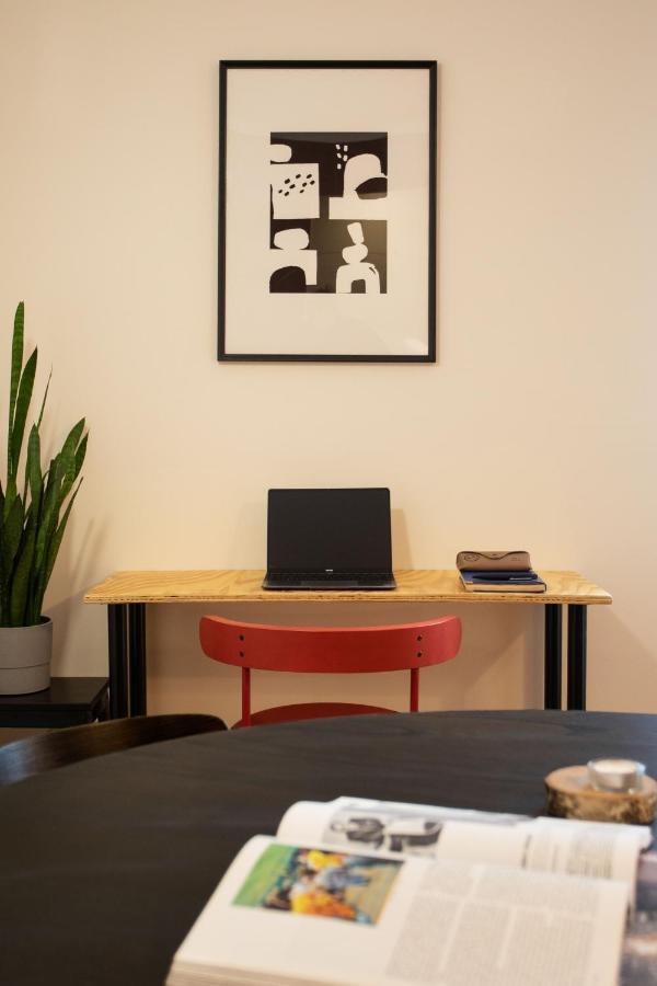 Design 1Bdr Apartment With Balcony Zagreb Bagian luar foto