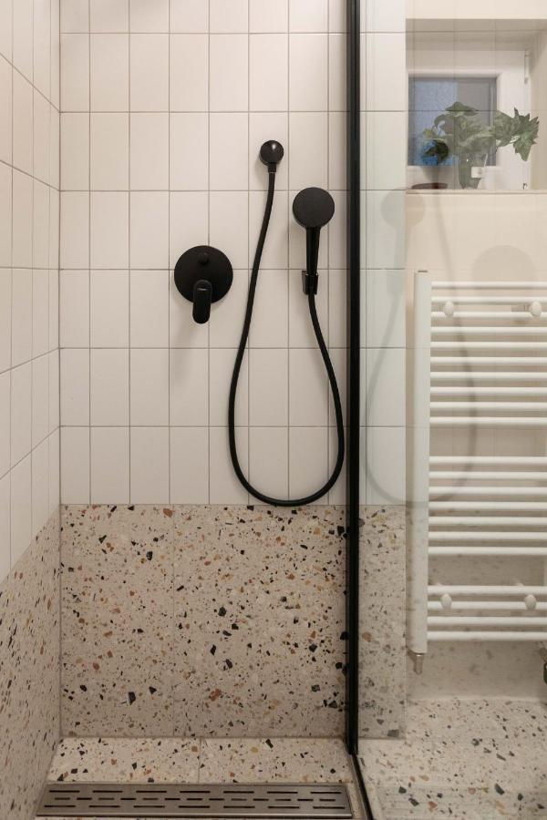 Design 1Bdr Apartment With Balcony Zagreb Bagian luar foto
