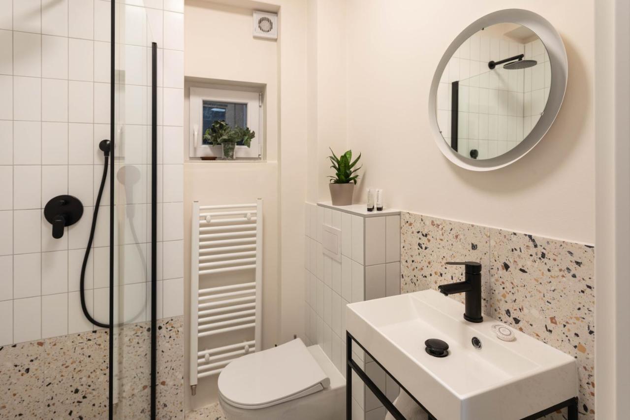 Design 1Bdr Apartment With Balcony Zagreb Bagian luar foto