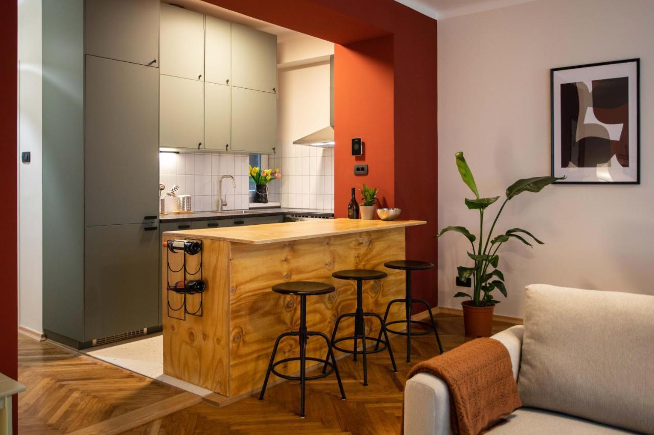 Design 1Bdr Apartment With Balcony Zagreb Bagian luar foto